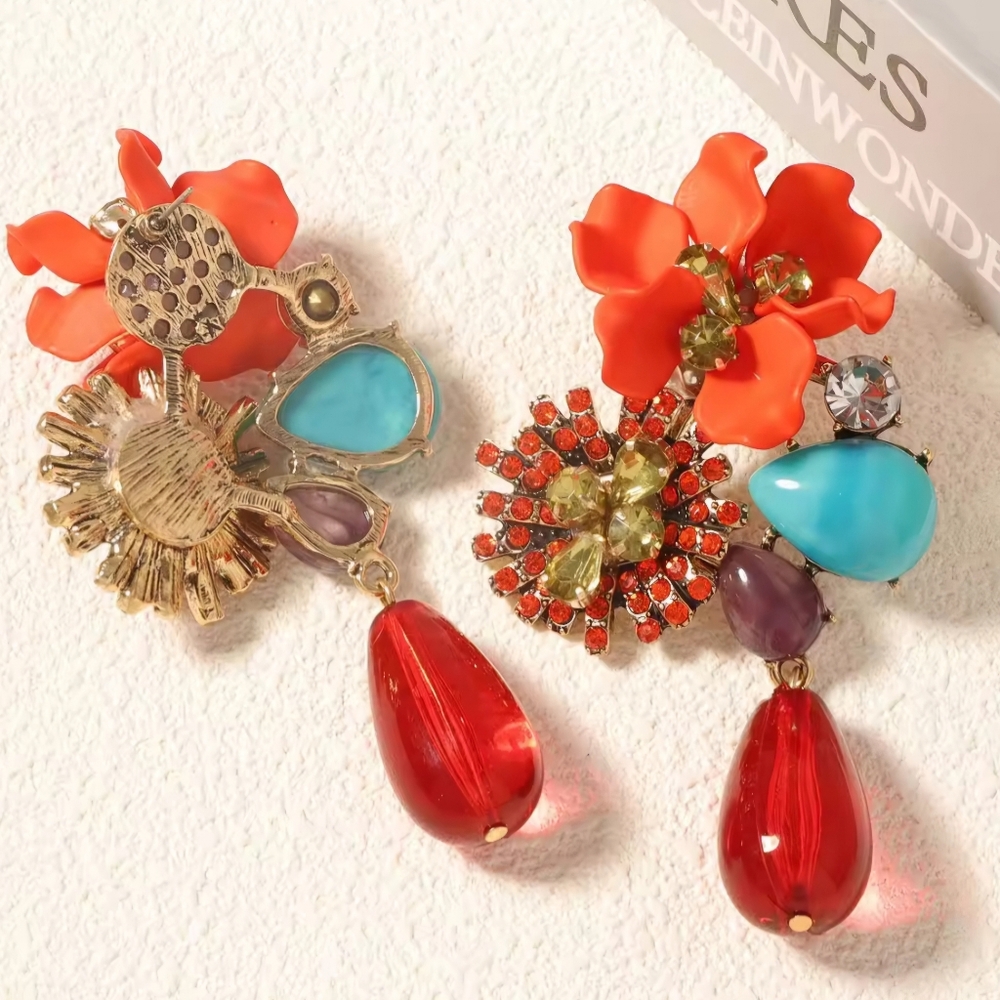 "Tadow" Crystal Tear-drop Dangle Earrings - Picture 8 of 8